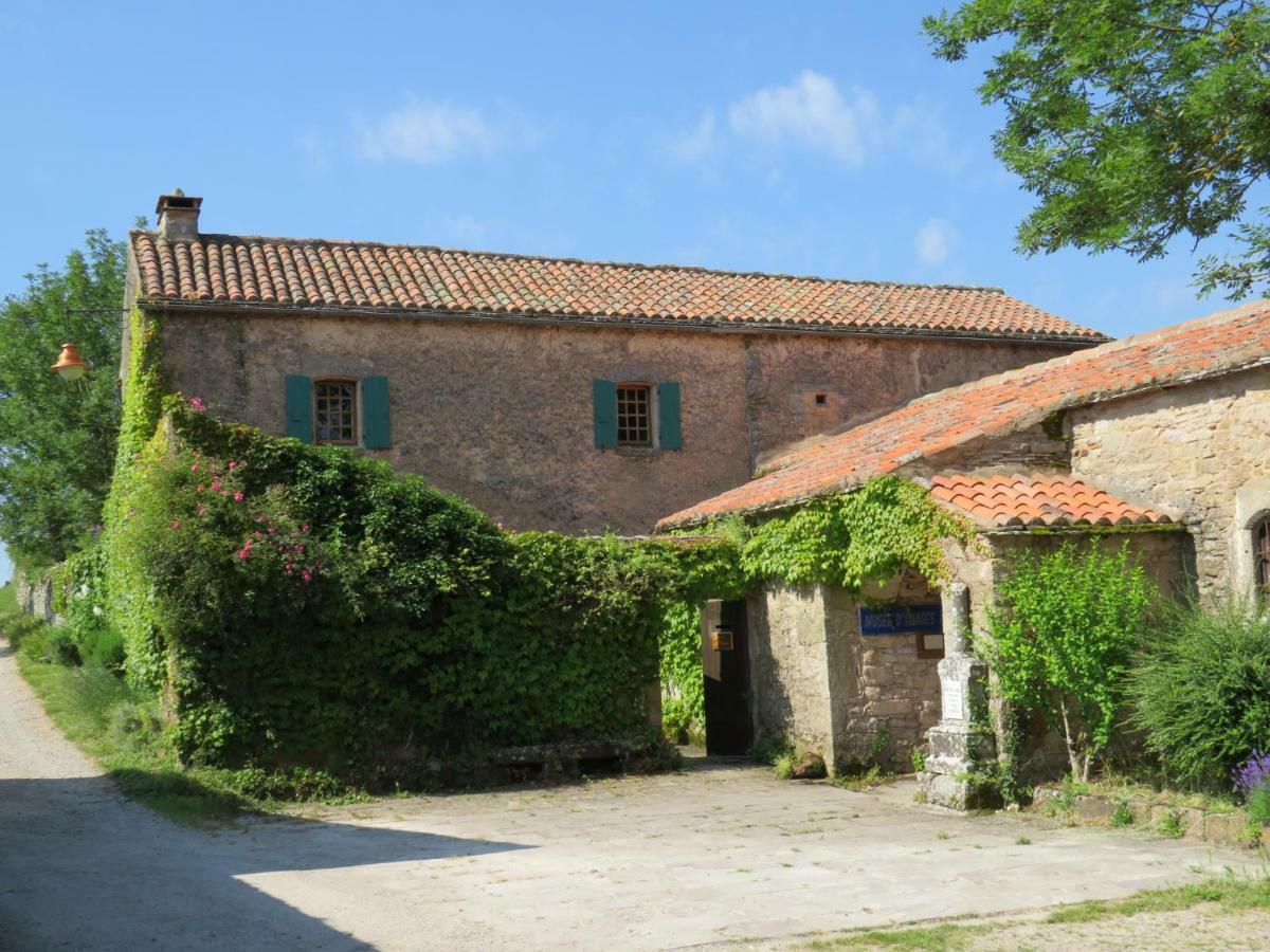 Le Presbytere De Montaigut Montegut  Экстерьер фото